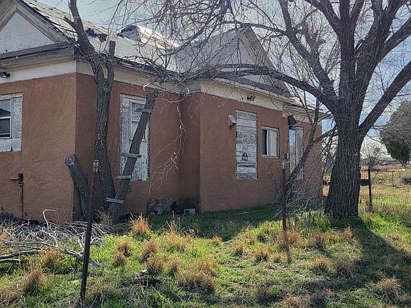 4th image of 801 Haskell St