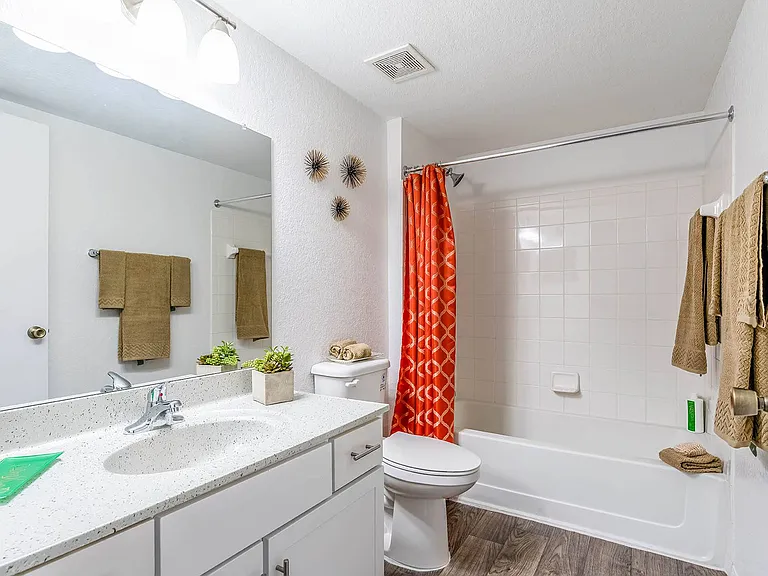 Coastline Cove Apartment Homes — Photo 7
