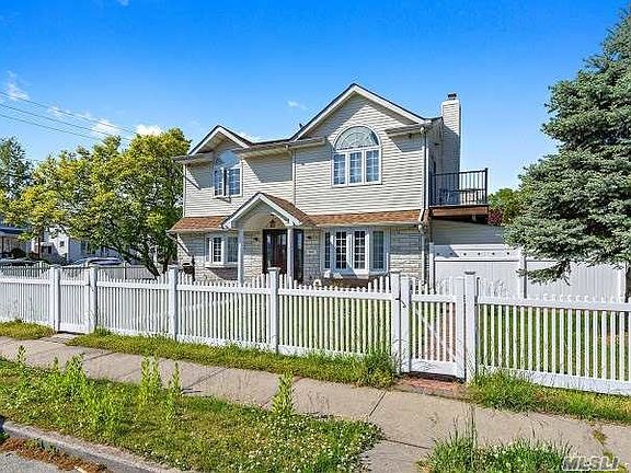 3rd image of 1530 Praver Pl