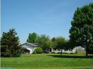 10633 Deep Cut Rd NE, Millersport, OH 43046