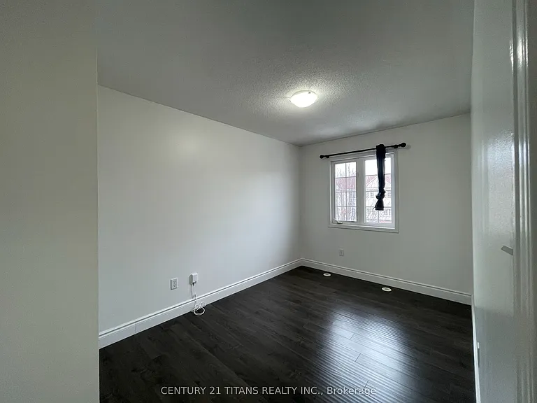 11 Etienne St — Photo 18