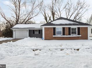 534 Charleston Rd, Willingboro, NJ 08046