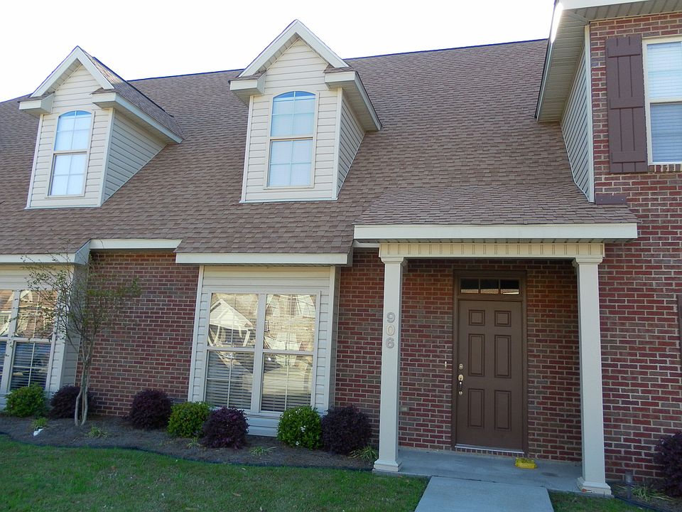1st image of 924 Jefferson Dr