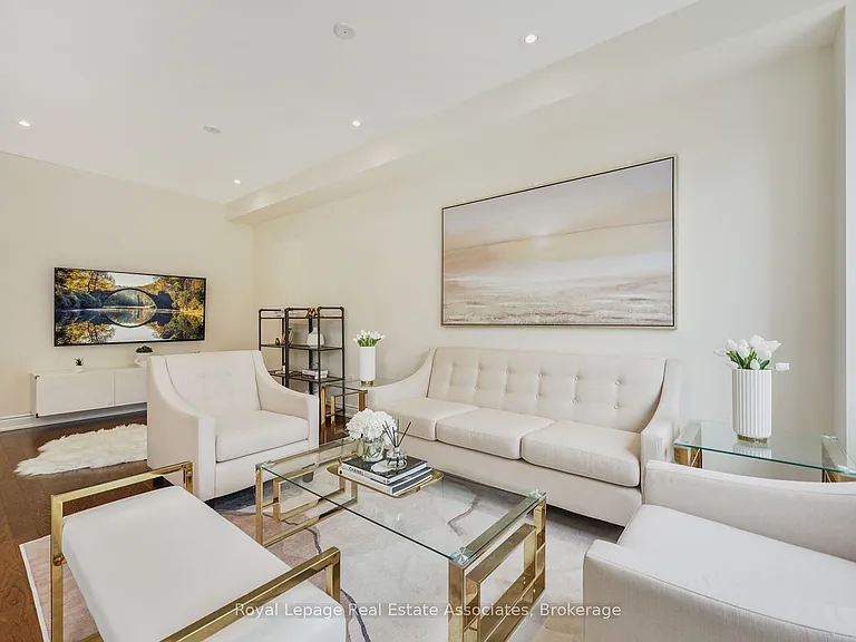 41 Mazarine Ln — Photo 8