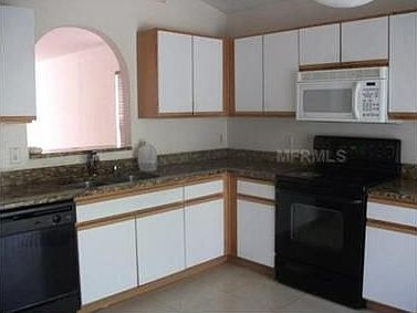 3rd image of 729 Penlon Ct