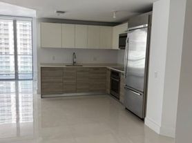 1300 Brickell Bay Dr