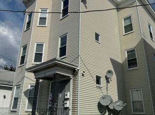 171 Union St APT 3, Manchester, NH 03103