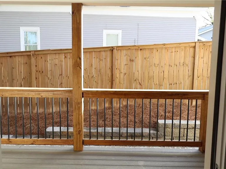 5120 Railroad Ave — Photo 26