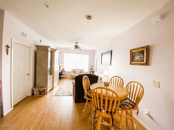 5th image of 7801 Point Meadows Dr Unit 5110