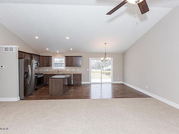 5th image of 5852 Birdsong Ct