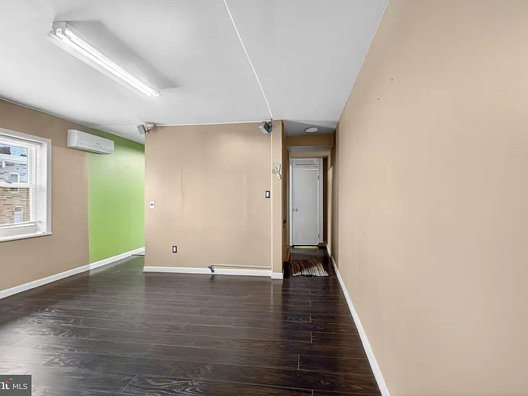 2245 E Fayette St #2 — Photo 24