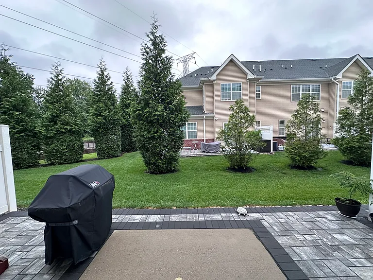 6 Masters Blvd #6 — Photo 17