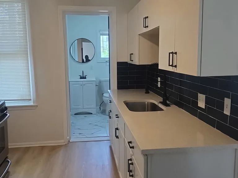 623 N Grantley St — Photo 20