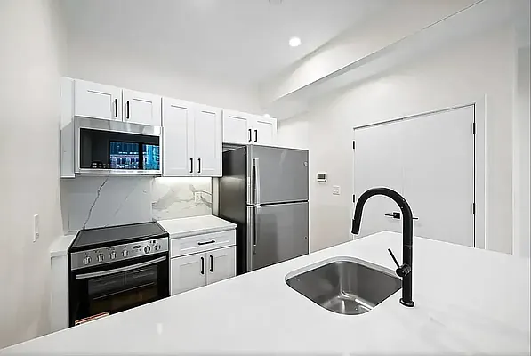 Rented by Living New York | media 5