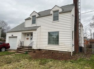 2003 37th St NW, Canton, OH 44709