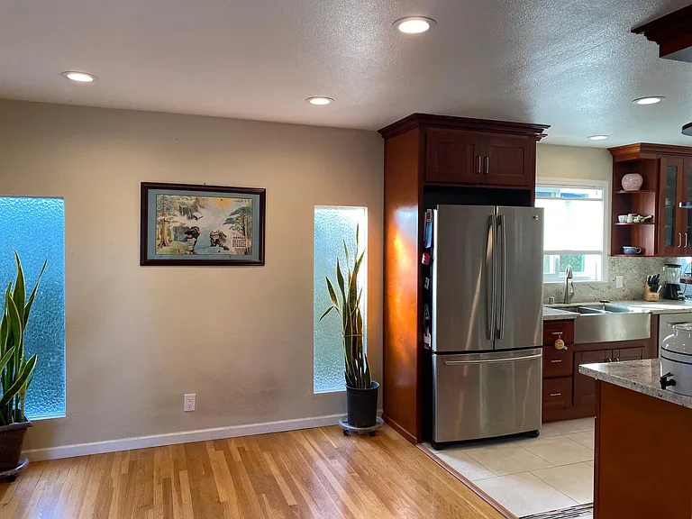 2870 Pruneridge Ave — Photo 12