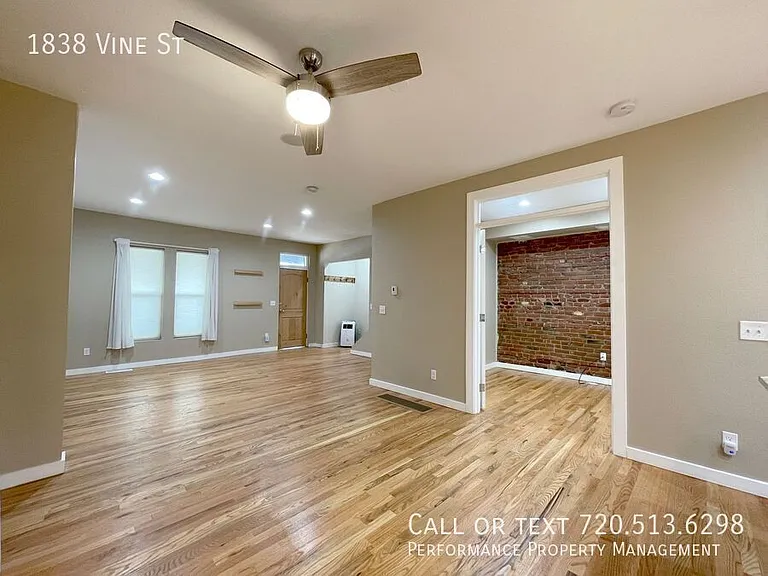 1838 Vine St — Photo 8