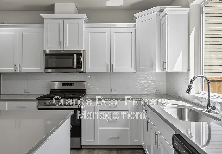 18311 SE 248th St — Photo 8