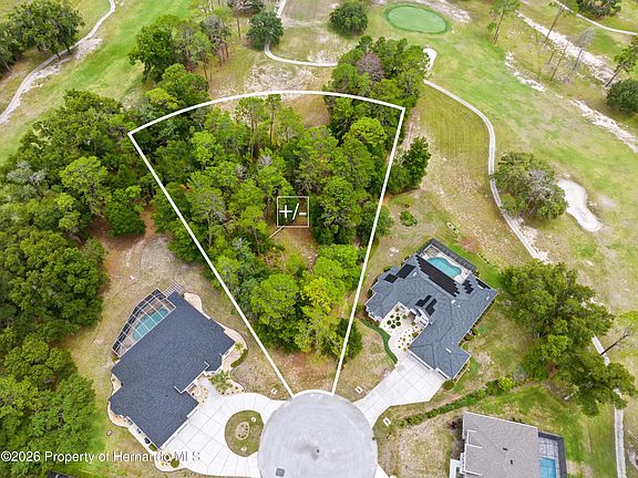 2nd image of 17 Woodlee Ct S