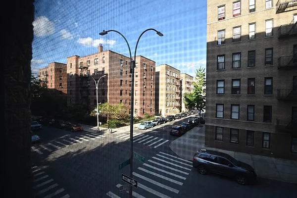 Rented by (Legacy) NY Quality Living Uptown | media 18