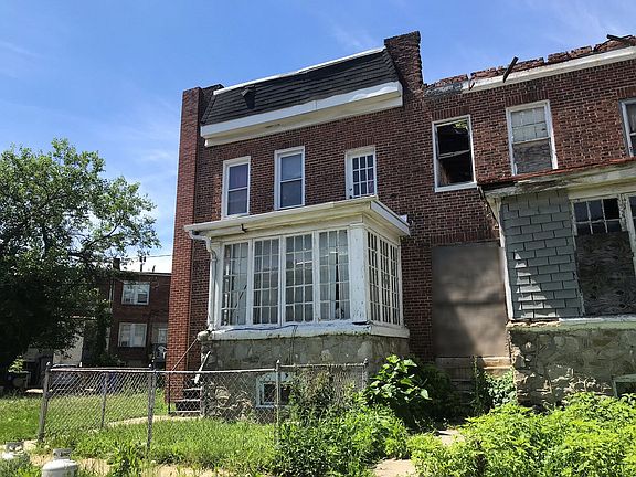 2nd image of 2808 Waldorf Ave