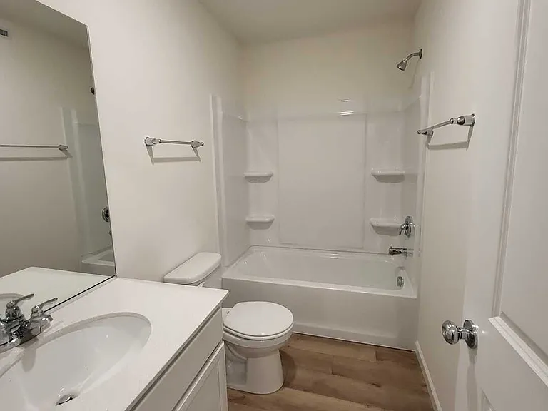 2227 Horseshoe Cir #2227 — Photo 21