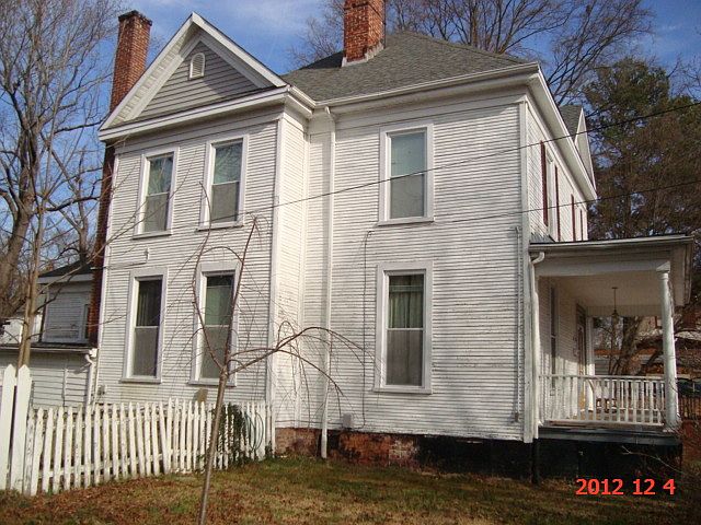 2nd image of 1324 Wilkerson St