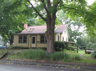 43 Center St, New Paltz, NY 12561