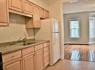 139 High St #2R, Boston, MA 02110