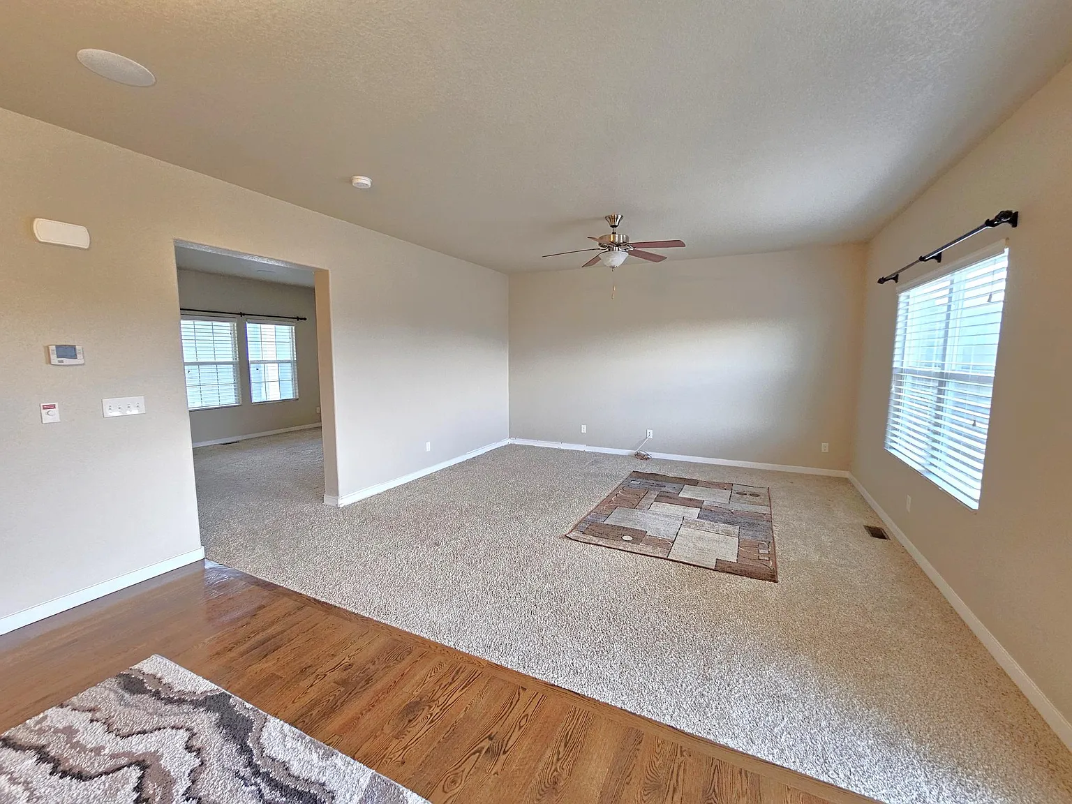 4 bed, 2.5 bath, 3367 sqft, $2,595 — Photo 3