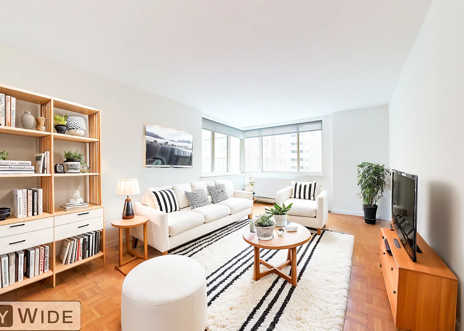 340 East 29th Street — Photo 1