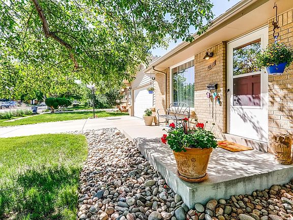 Tons of seasonal shade in both the front and back yards!