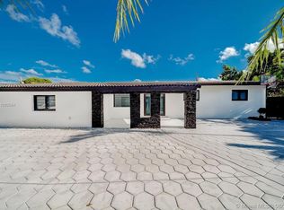 1140 W 50th St, Hialeah, FL 33012