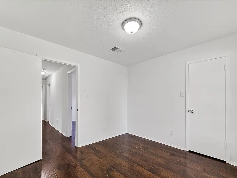 1122 Woodbridge Ave — Photo 33