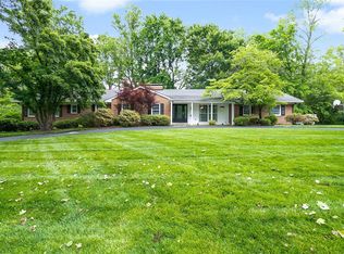 43 Villa Coublay Dr, Saint Louis, MO