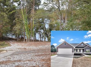 150 Sky Ln, Townville, SC 29689