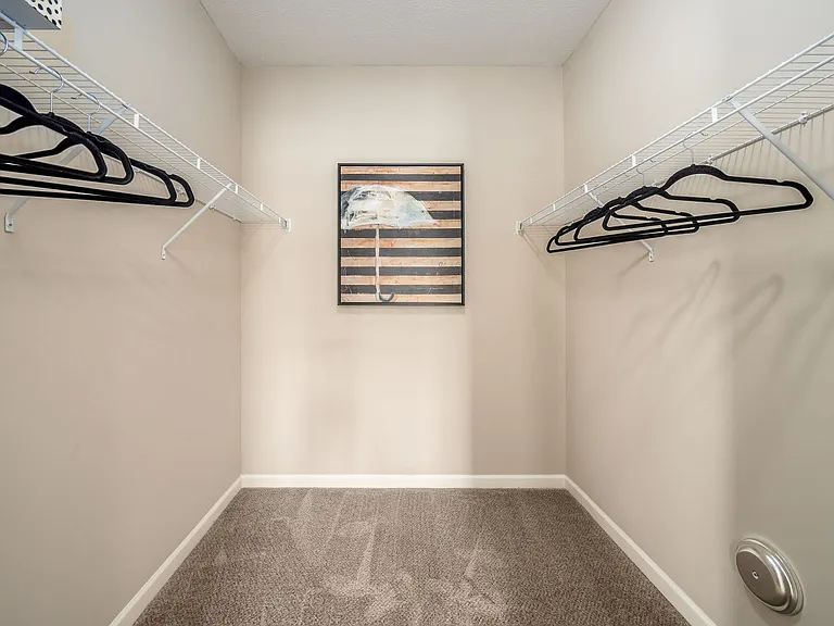 Brook Lane Apartments — Photo 14