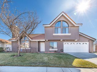 5306 Evergem Ave, Palmdale, CA 93552