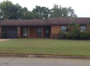2207 Rock Spring Rd, Dothan, AL 36303