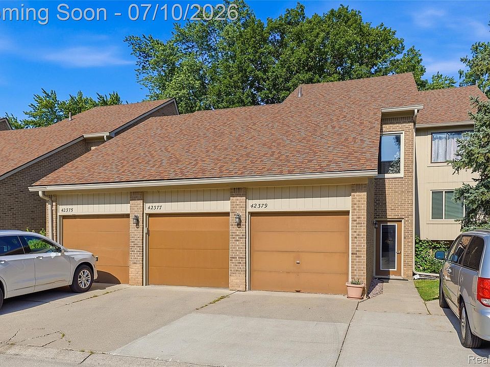 1st image of 42377 Lochmoor St