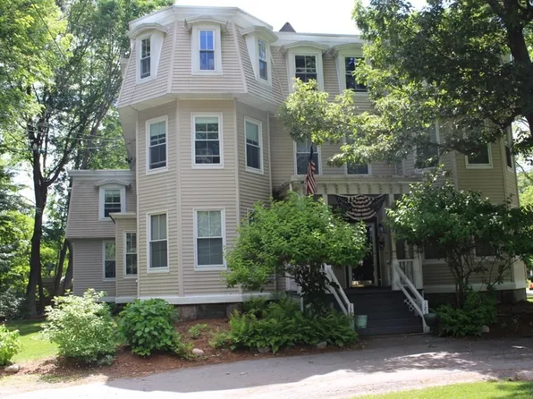 121 Winter St #4, Framingham, MA 01702