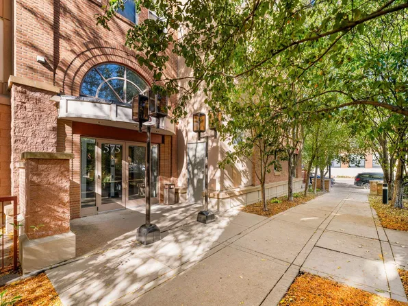 575 N 1st St APT 404, Minneapolis, MN 55401