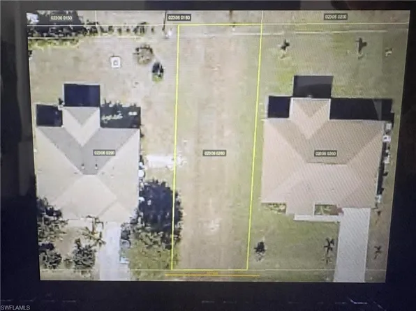 341 NE 27th ST, CAPE CORAL, FL 33909