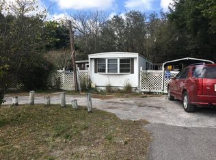 9843 Lake Dr, New Pt Richey, FL 34654