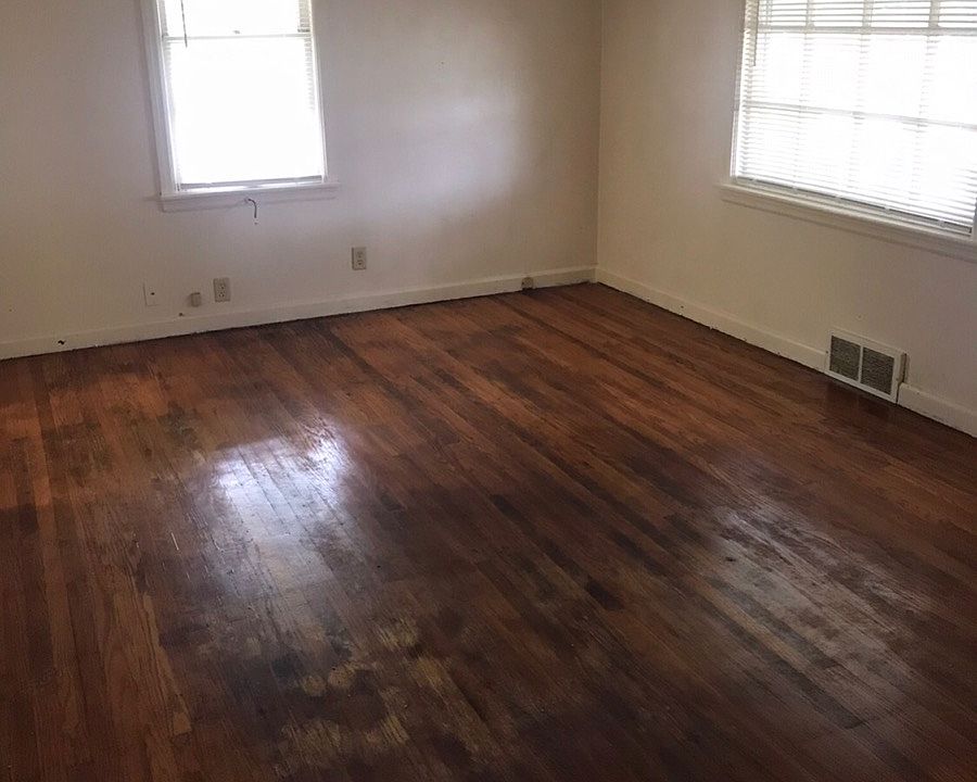 2nd image of 1828 Marshall Ave