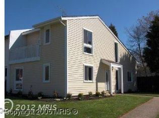 2 Carolina Ct, Sterling, VA 20164