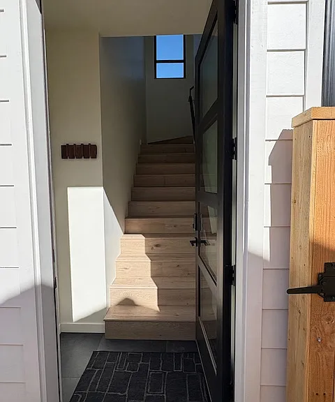 29-2 NW McKay Ave — Photo 20