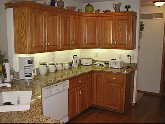 3rd image of 1113 NW Waterfront Dr