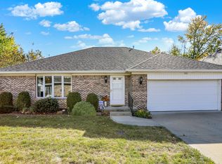 1001 Esplanade Ct, Lebanon, IN 46052