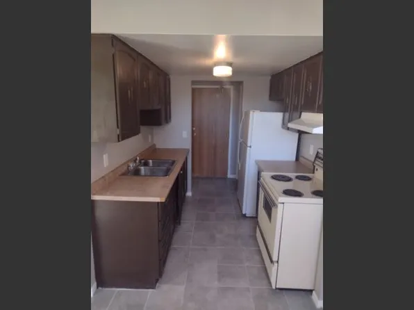 634 Connaught Ave #204, Sault Ste. Marie, ON P6C 2E2